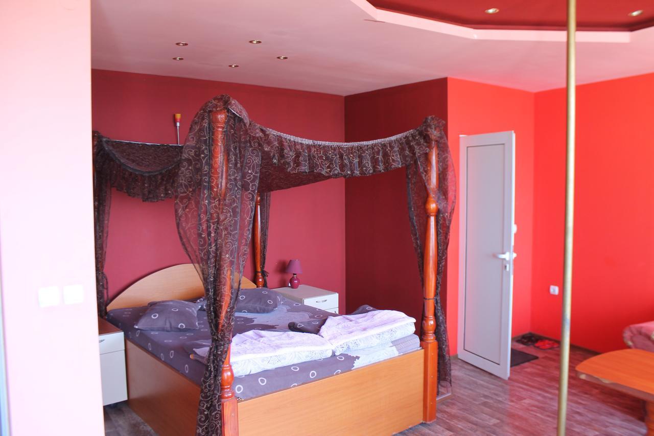 Family Hotel Ludo Warna Zewnętrze zdjęcie