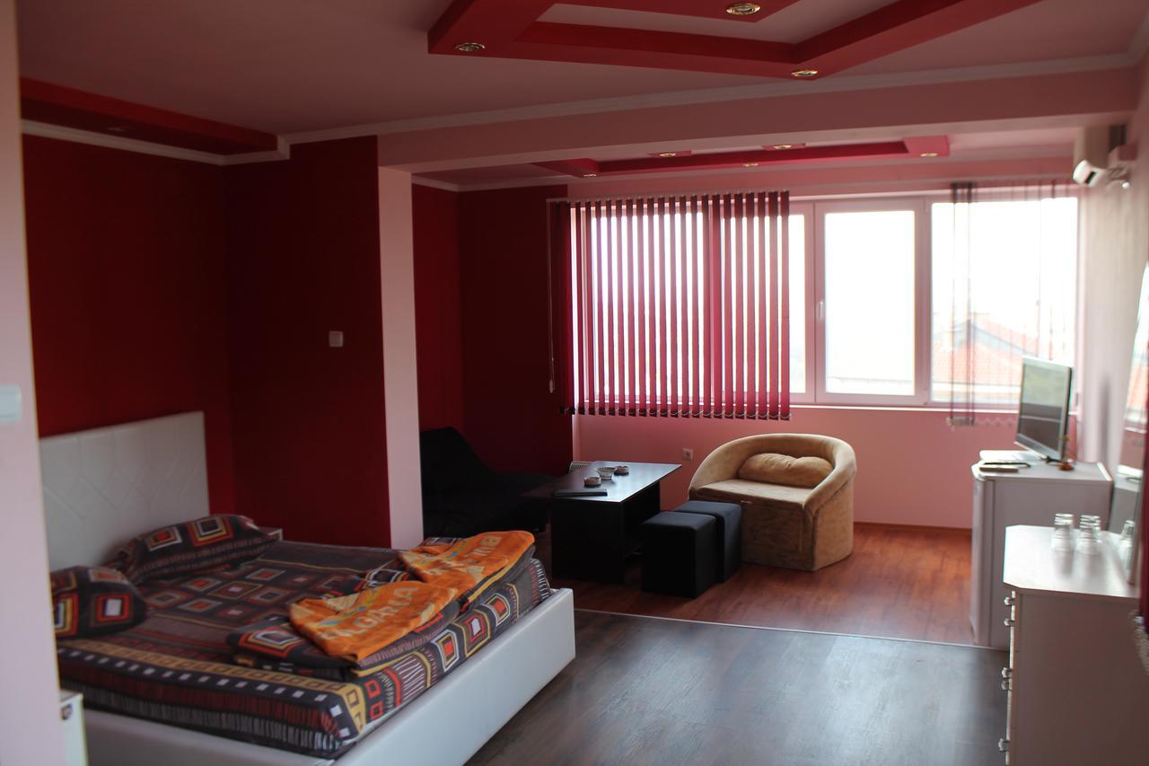 Family Hotel Ludo Warna Zewnętrze zdjęcie
