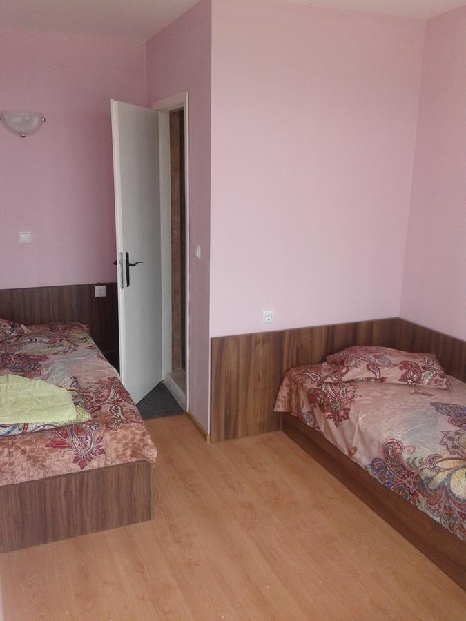 Family Hotel Ludo Warna Zewnętrze zdjęcie