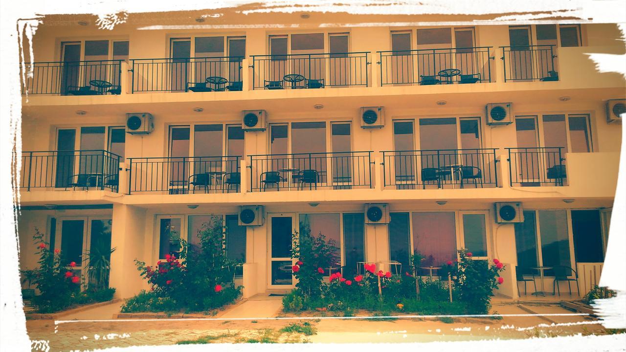 Family Hotel Ludo Warna Zewnętrze zdjęcie